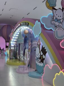 パラダイスシティ館内で開催されていたサンリオキャラクターズとのコラボ展示